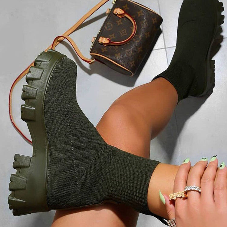 Damskie Botki na Platformie - Skarpetowy Fason na Grubym Obcasie