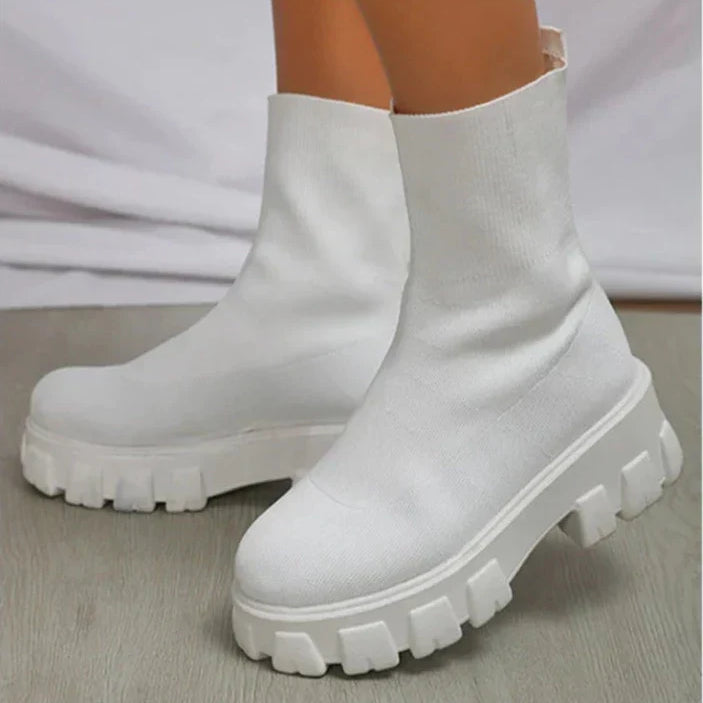 Damskie Botki na Platformie - Skarpetowy Fason na Grubym Obcasie