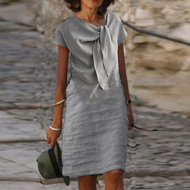 Lniana Sukienka Midi Damska - Detal z Węzłem z Przodu i Krótkie Rękawki